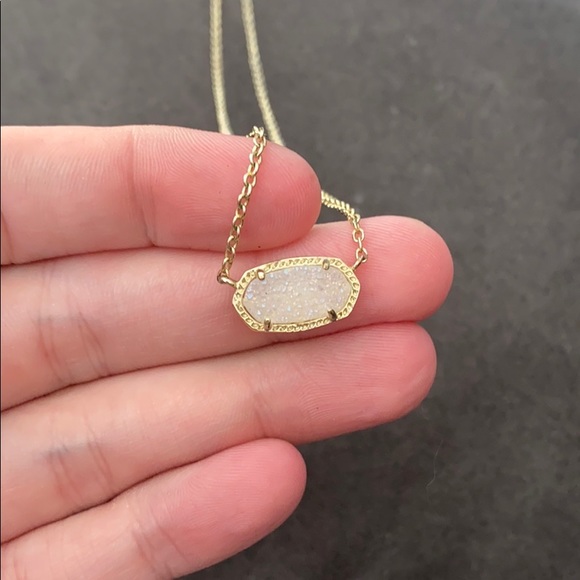 Kendra Scott Pendant Necklace In Iridescent Drusy - Picture 3 of 5